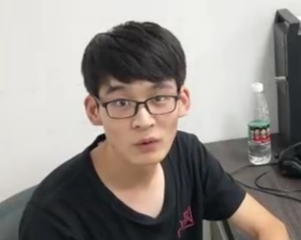 肖铭
